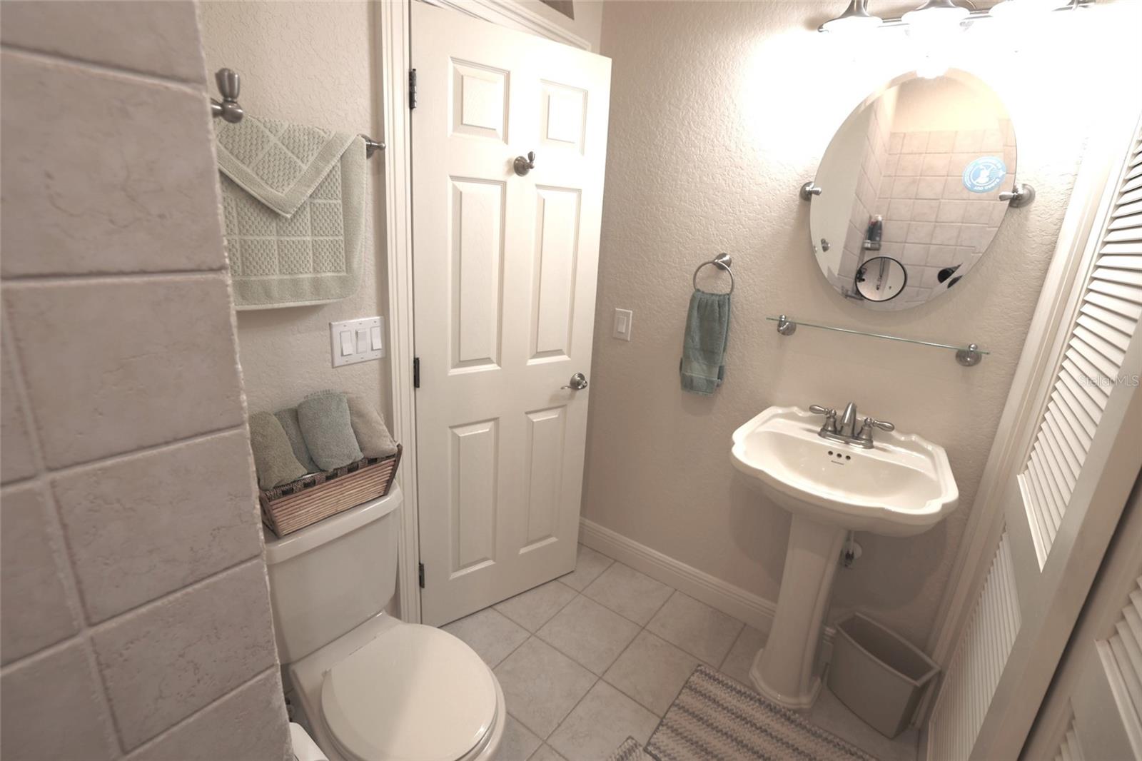 MISSION VALLEY ESTATE SEC A - Residential