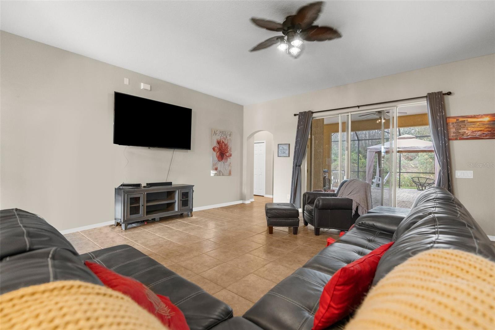 LAKESHORE RANCH PH I - Residential