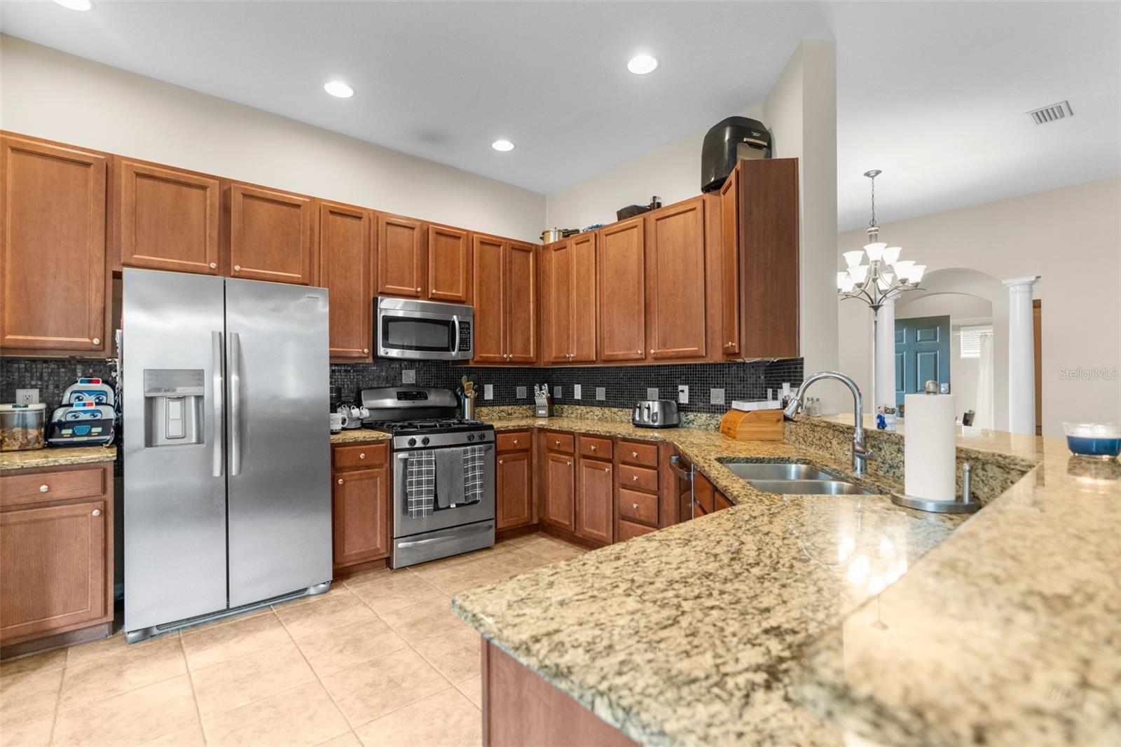 LAKESHORE RANCH PH I - Residential