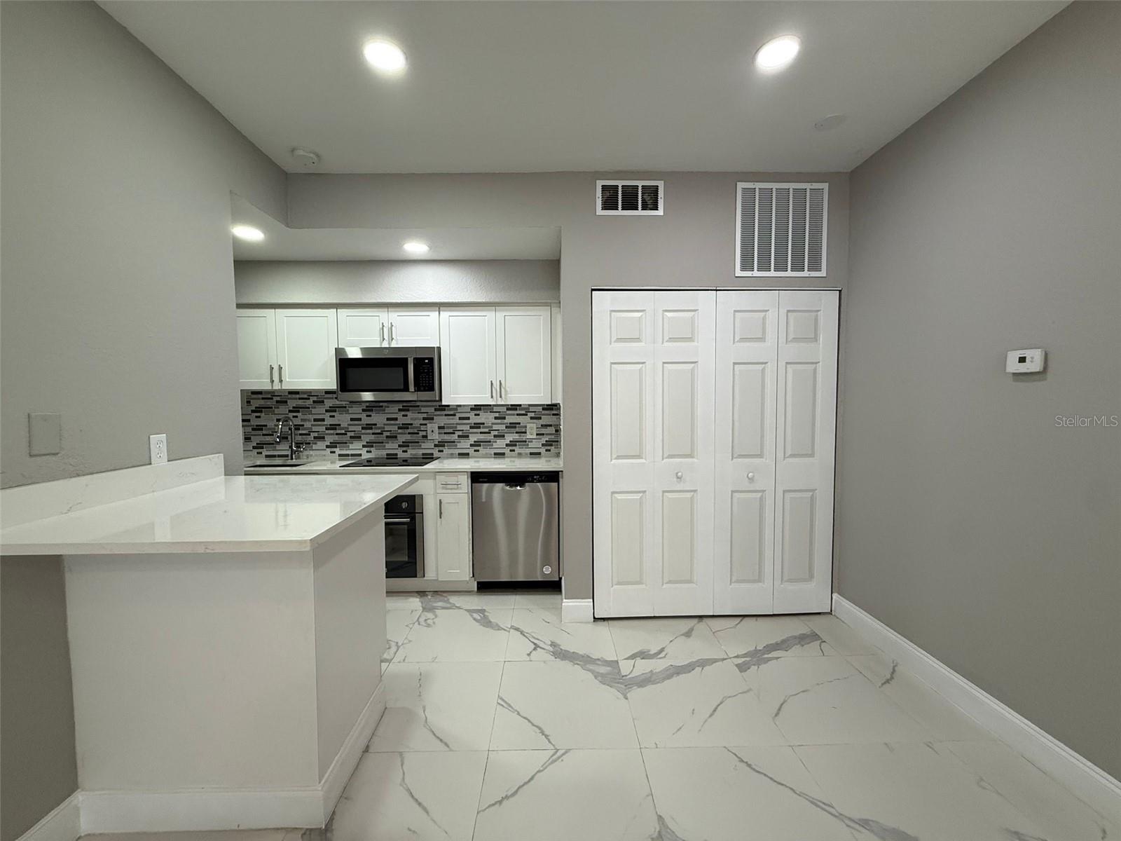 LAKE CHASE CONDO - Residential Lease