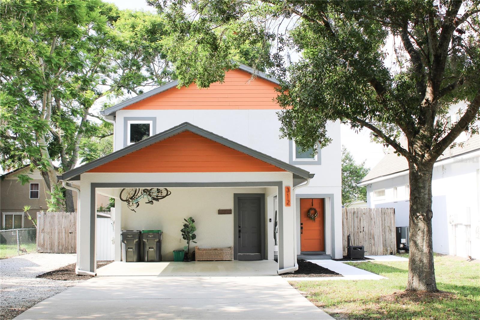 Welcome to this beautifully updated 4-bedroom, 2-bath home located in the heart of Oakland.
Nestled in the golf cart district of the charming local town, this home has the blend of small-town charm and modern convenience.
Within a short 10-minute walk, youll enjoy local shopping, the West Orange Biking Trail, and a quaint downtown area. Conveniently located 2 miles from the main highway and just 20 minutes from the central Orlando area.
This home is suited for a family or shared residence, with the potential to divide the first and second floor for added flexibility and privacy.
The upstairs has been thoughtfully remodeled, adding a fresh and stylish touch to the home's cozy, inviting atmosphere. Enjoy abundant natural light that fills the living space, creating a warm and airy ambiance throughout.
Step outside to a spacious backyard for entertaining guests or relaxing in your own private retreat. The newest addition to the house, the balcony deck, has a peaceful perch to take in nature and neighborhood views. The home also features a 2-car carport, neighbors, and no HOA- giving you freedom and peace of mind.
Whether you're looking for a comfortable family home or a flexible shared living space, this property has the best of both worlds.