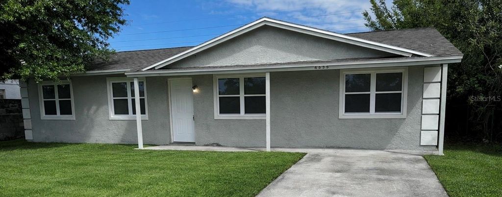 Photo of 4655 Cepeda Street, Orlando, FL 32811 (MLS # O6393686)