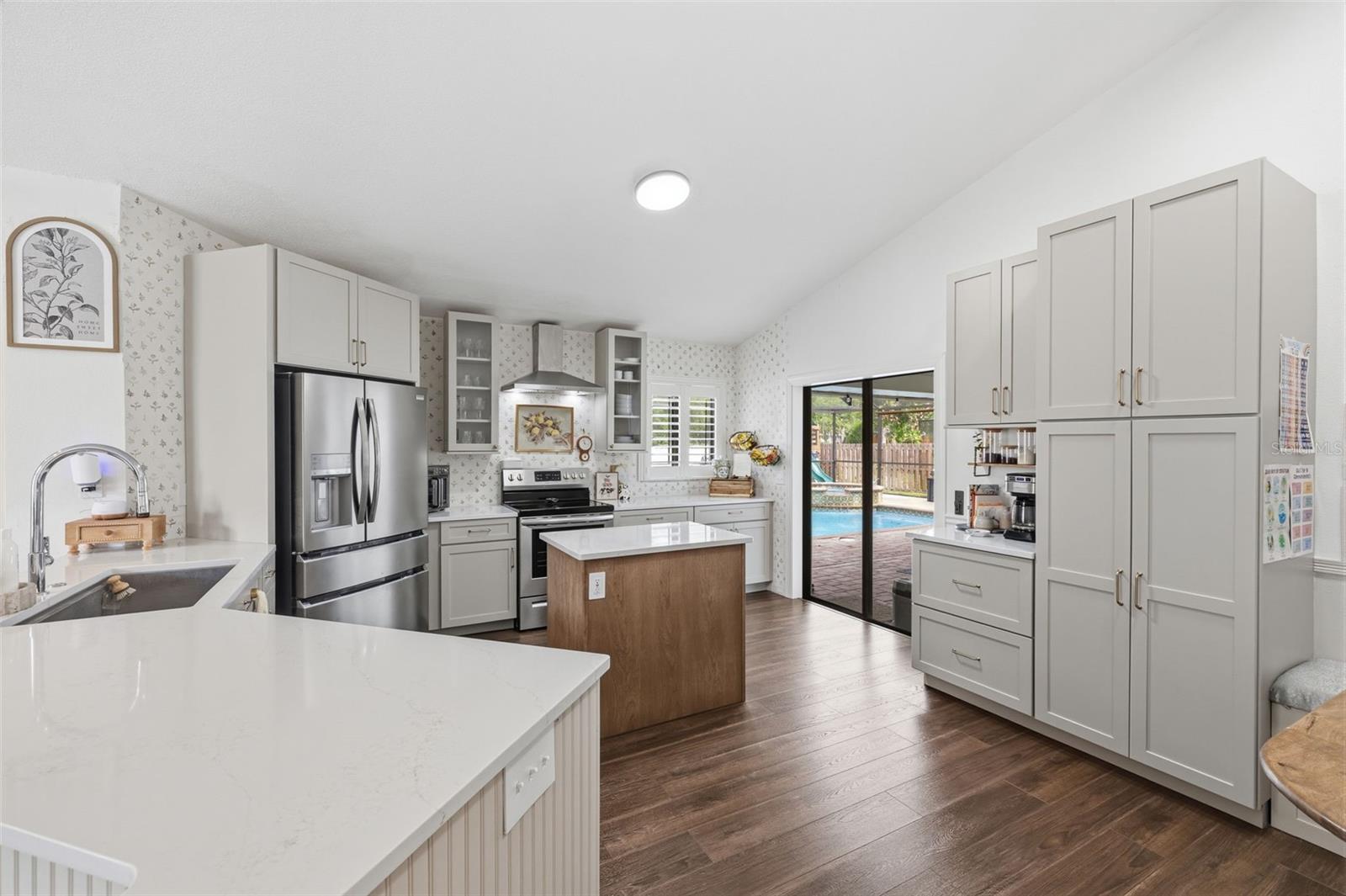 WOODRIDGE - Residential