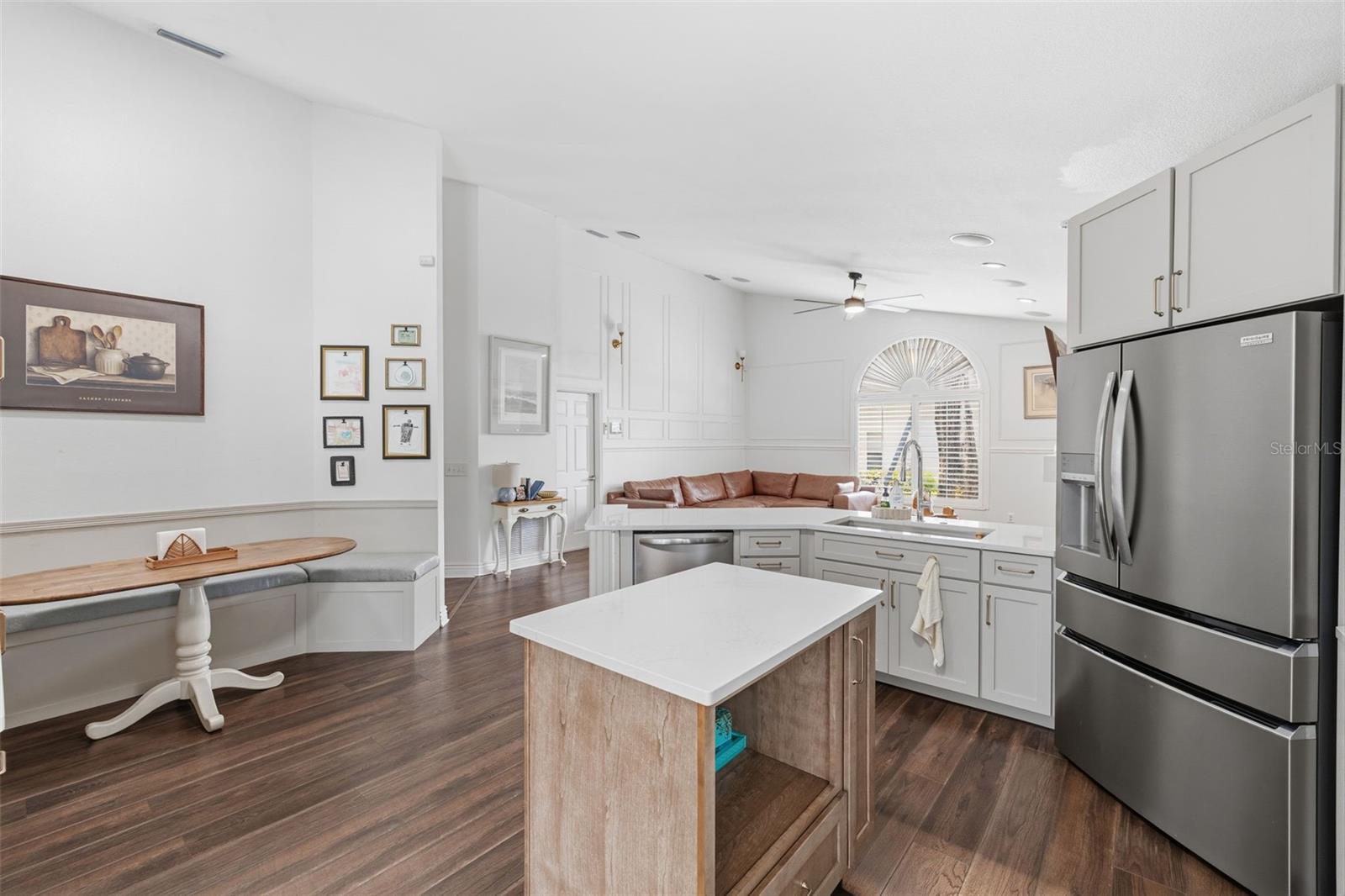 WOODRIDGE - Residential