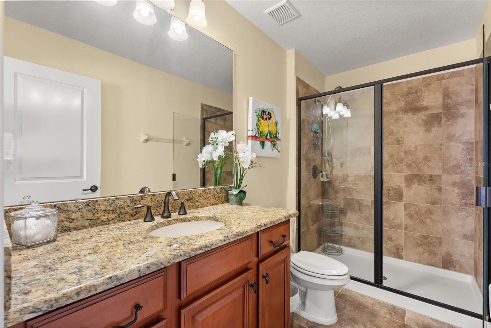 HEATHROW COUNTRY ESTATE - Residential