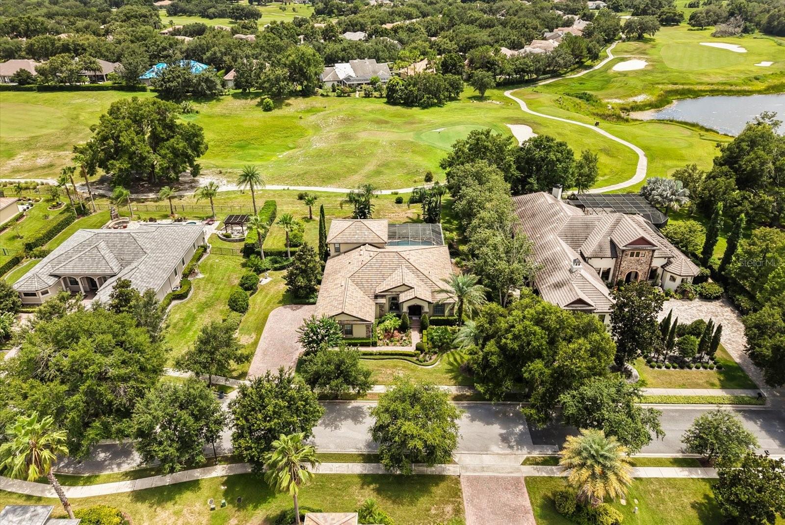 HEATHROW COUNTRY ESTATE - Residential