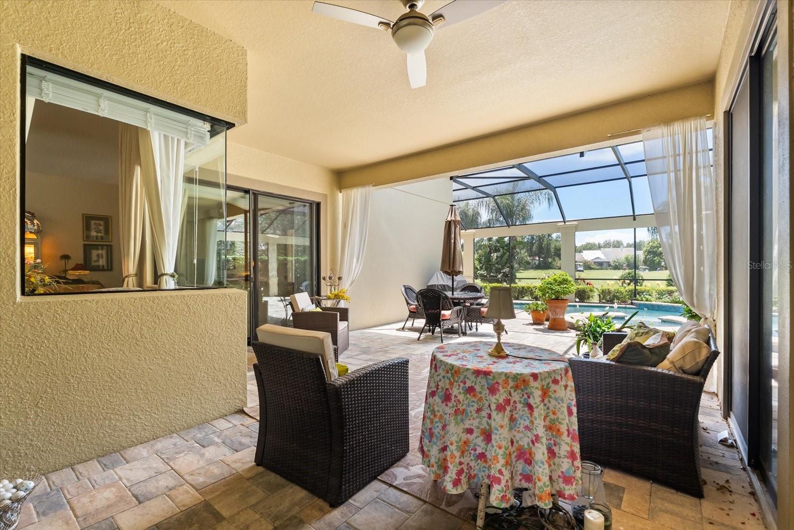 HEATHROW COUNTRY ESTATE - Residential