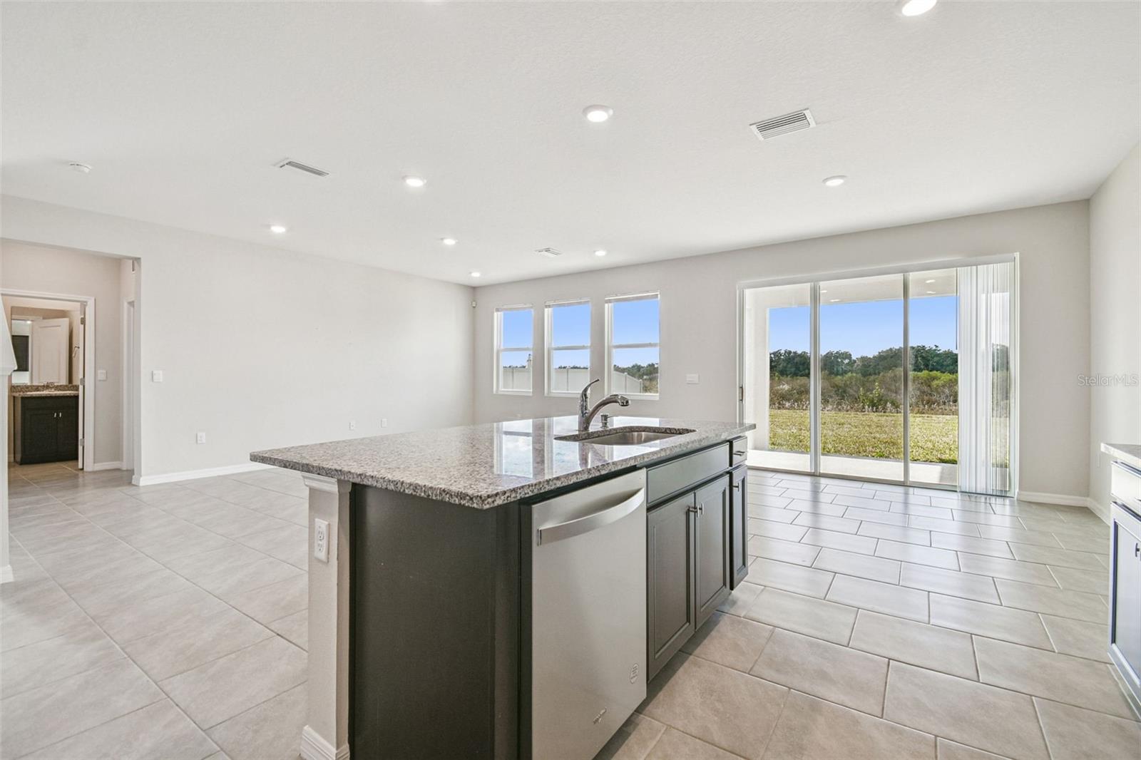 FARM AT VARREA - Residential Lease