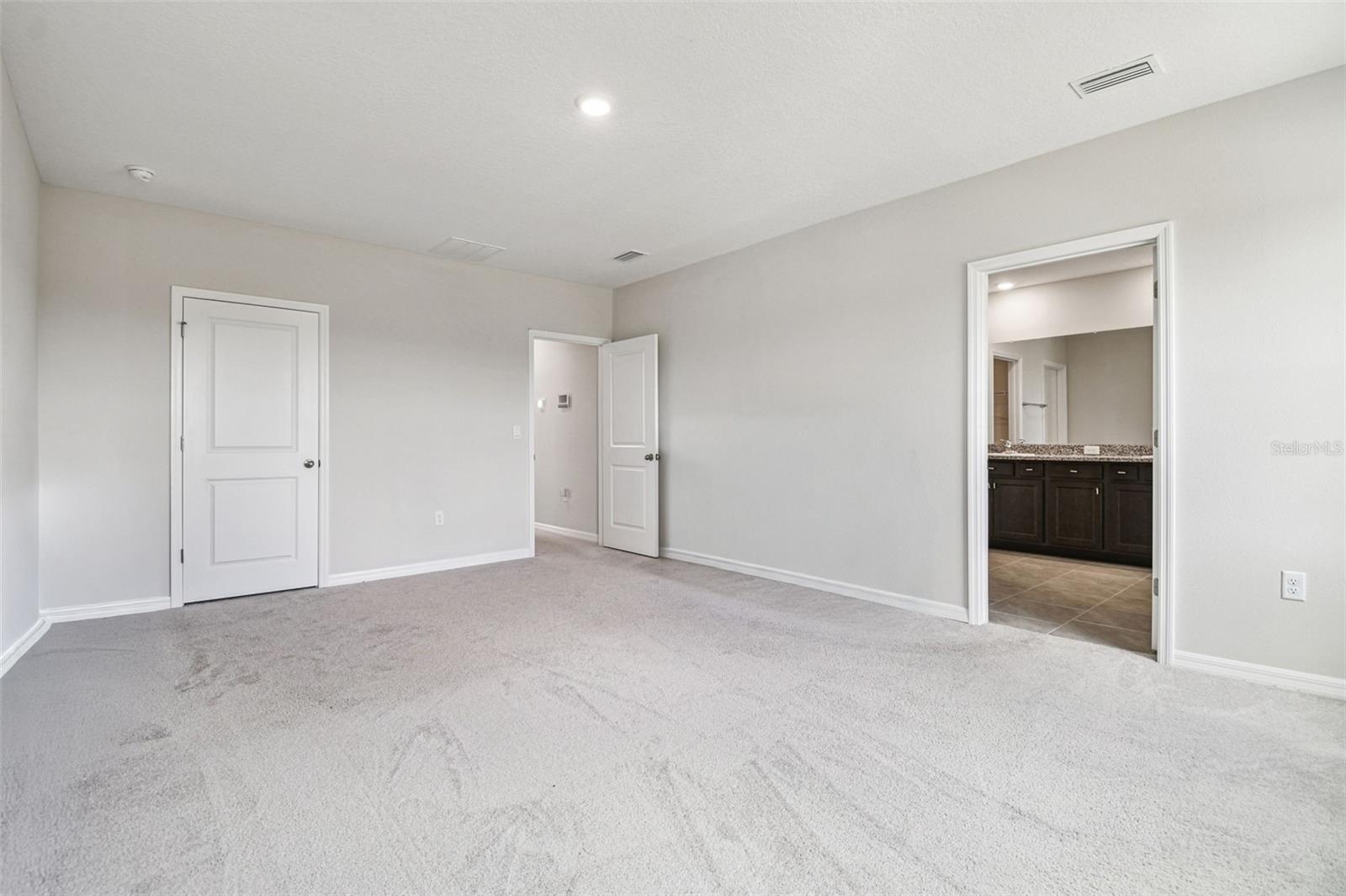 FARM AT VARREA - Residential Lease