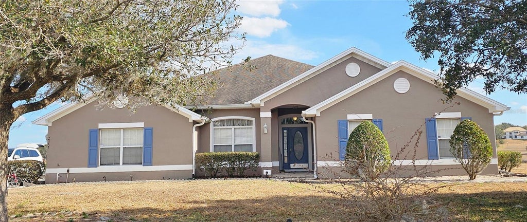 Photo of 23705 Milford Drive, Eustis, FL 32736 (MLS # O6425151)