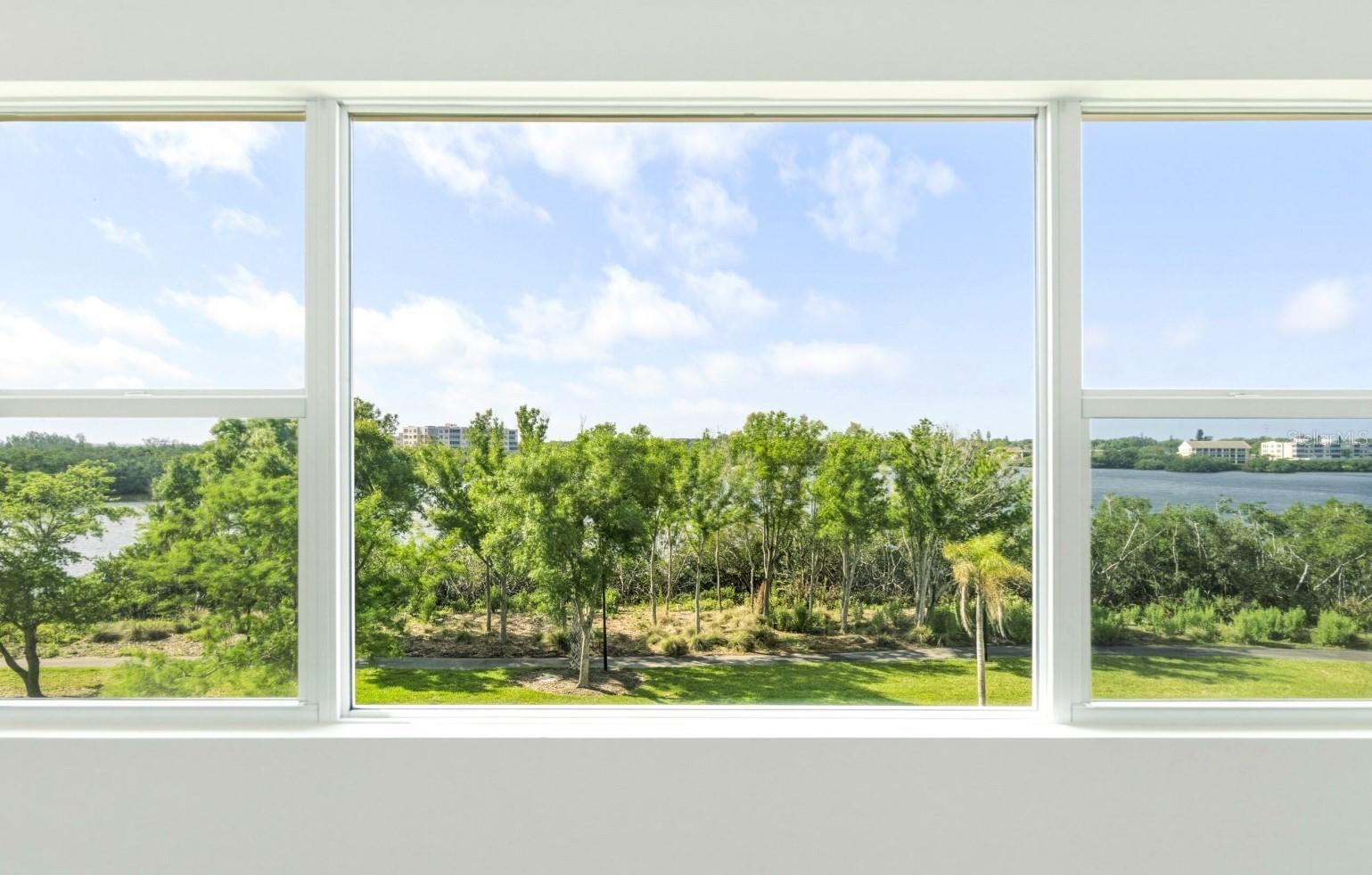 TOWNHOMES OF SEMINOLE ISLE - Residential