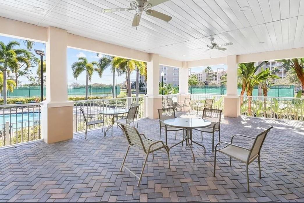 TOWNHOMES OF SEMINOLE ISLE - Residential