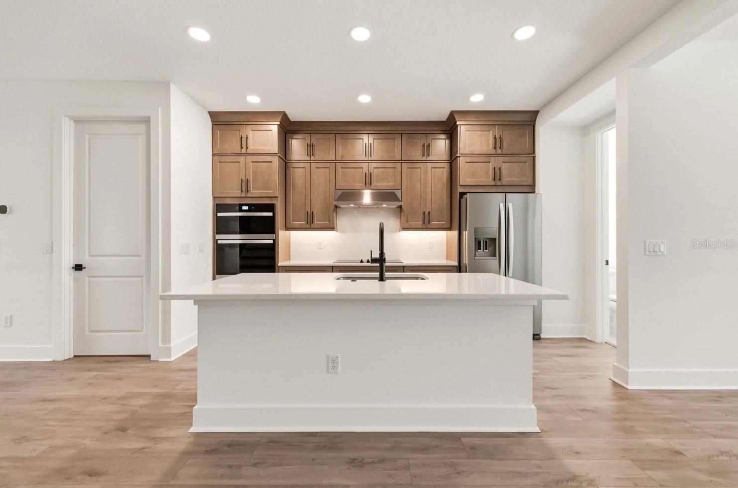 TOWNHOMES OF SEMINOLE ISLE - Residential