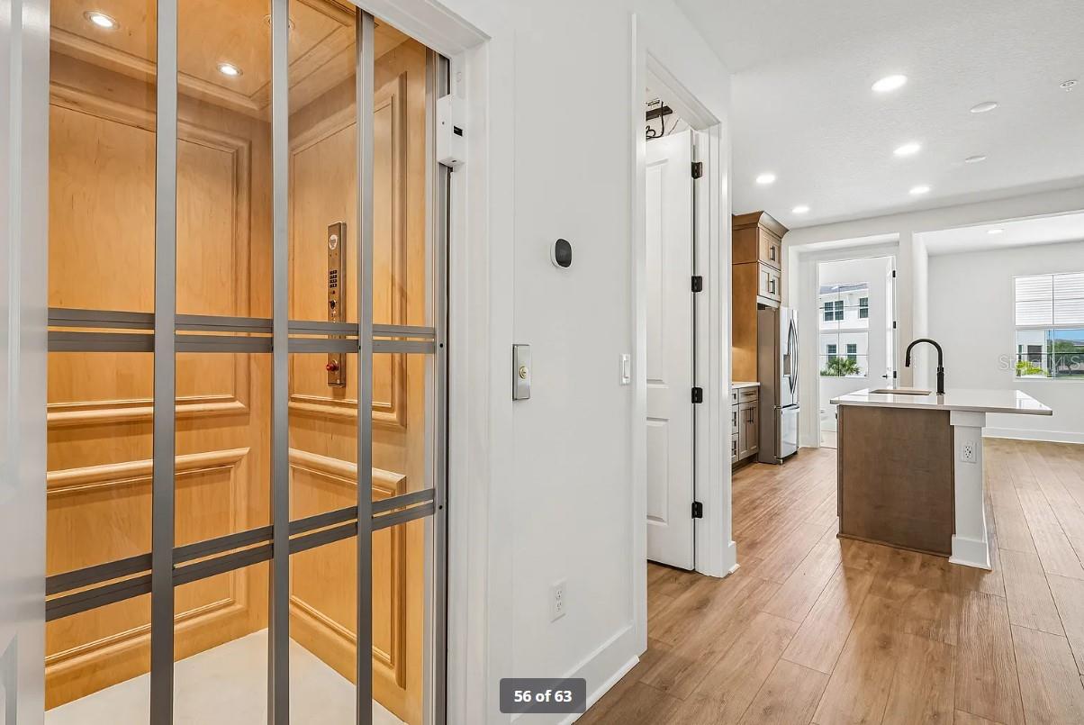 TOWNHOMES OF SEMINOLE ISLE - Residential