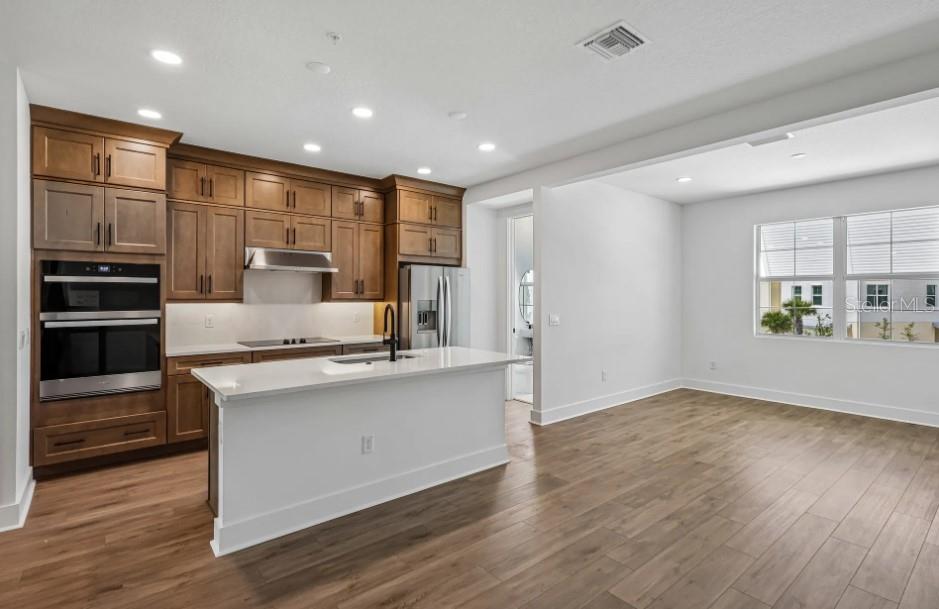 TOWNHOMES OF SEMINOLE ISLE - Residential