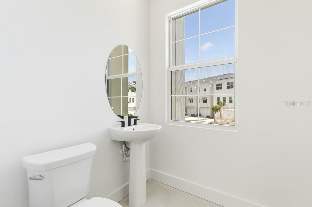 TOWNHOMES OF SEMINOLE ISLE - Residential