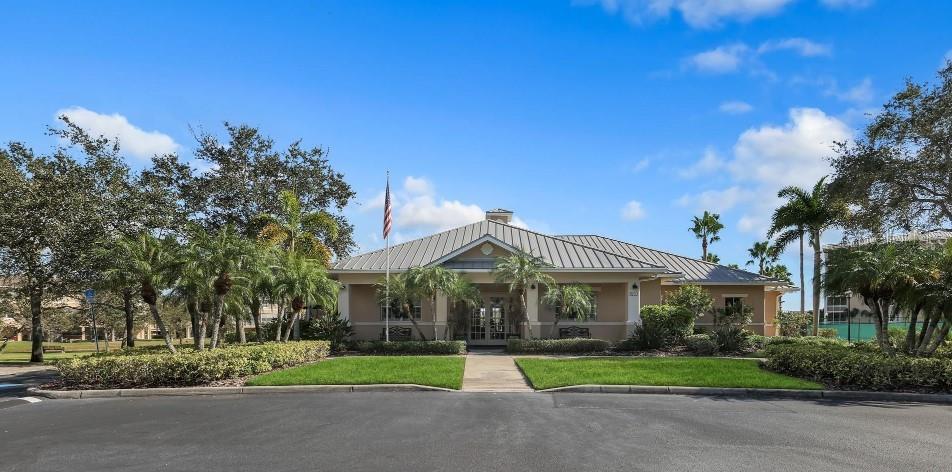 TOWNHOMES OF SEMINOLE ISLE - Residential