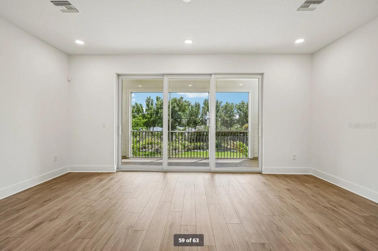 TOWNHOMES OF SEMINOLE ISLE - Residential