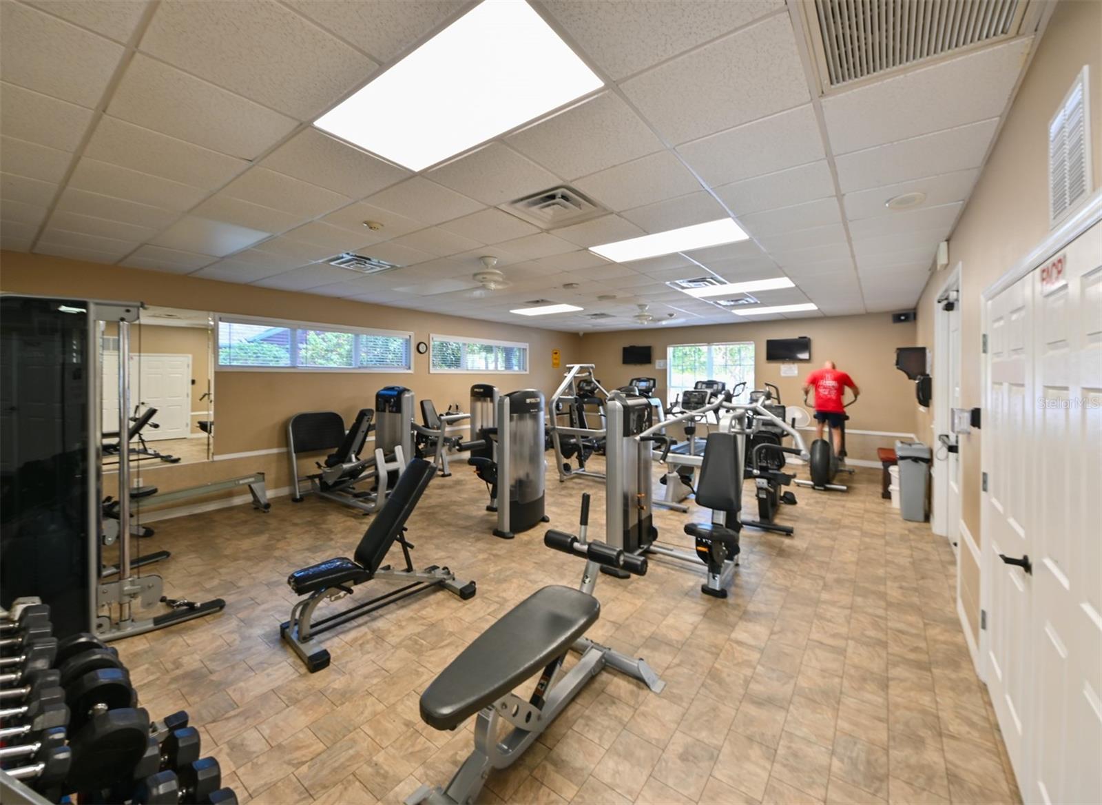 PALMA SOLA TRACE - Residential Lease