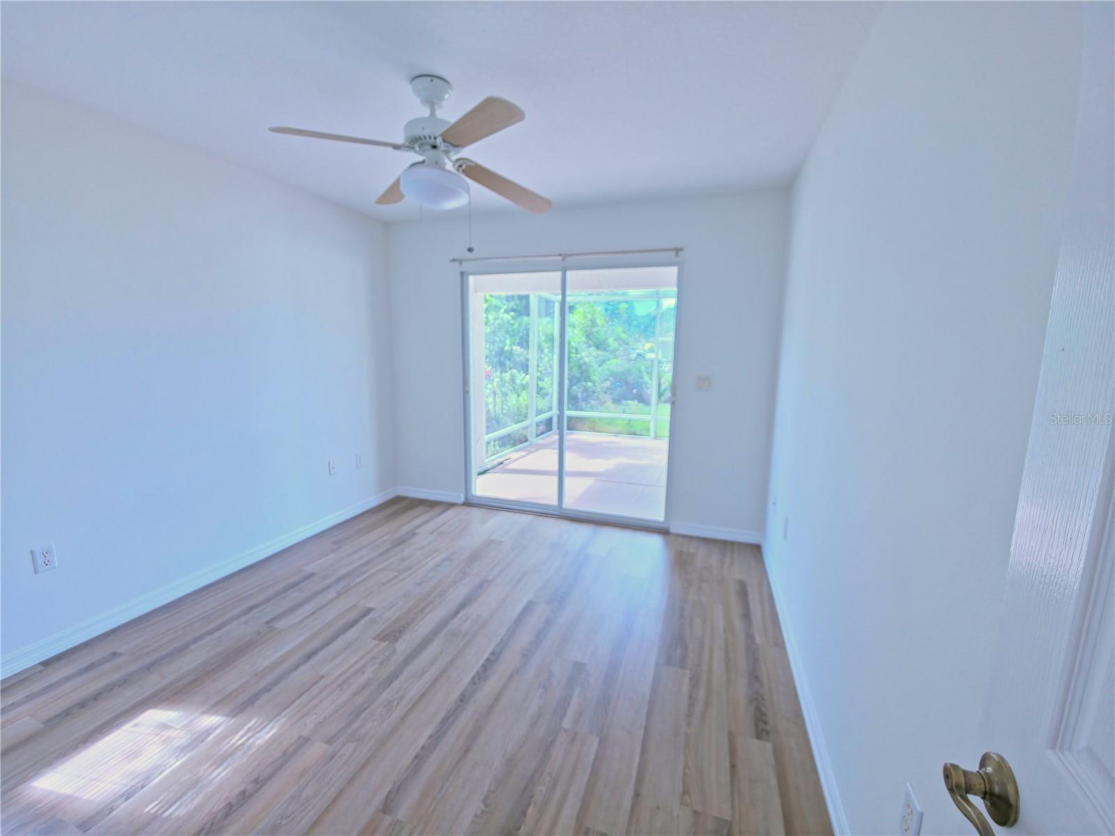 VENICE EAST 3RD ADD - Residential Lease
