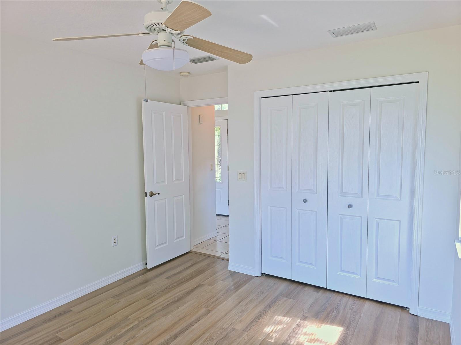 VENICE EAST 3RD ADD - Residential Lease