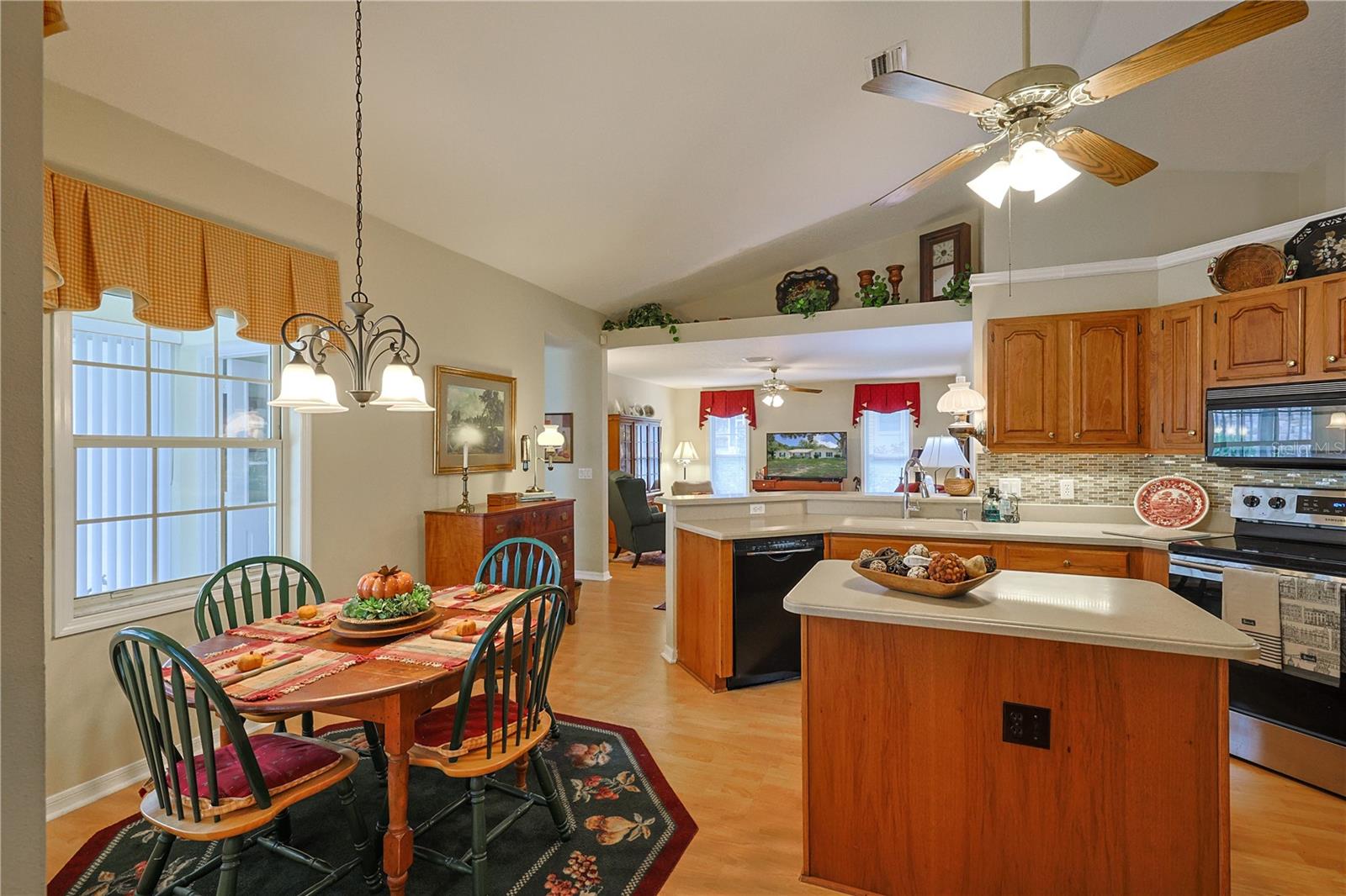SILVER RIDGE SUB - Residential