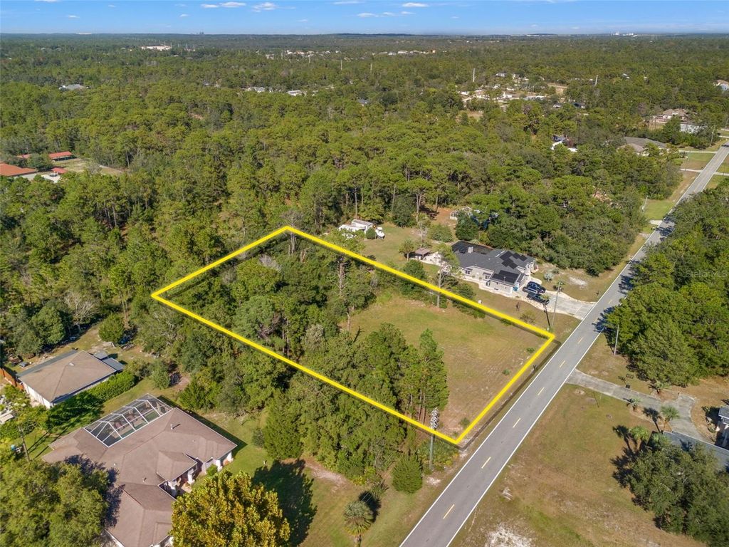 Photo of 11039 Fulton Avenue, Weeki Wachee, FL 34613 (MLS # W7880725)