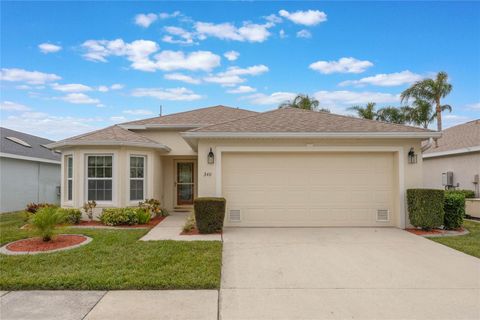 A home in LAKE WALES