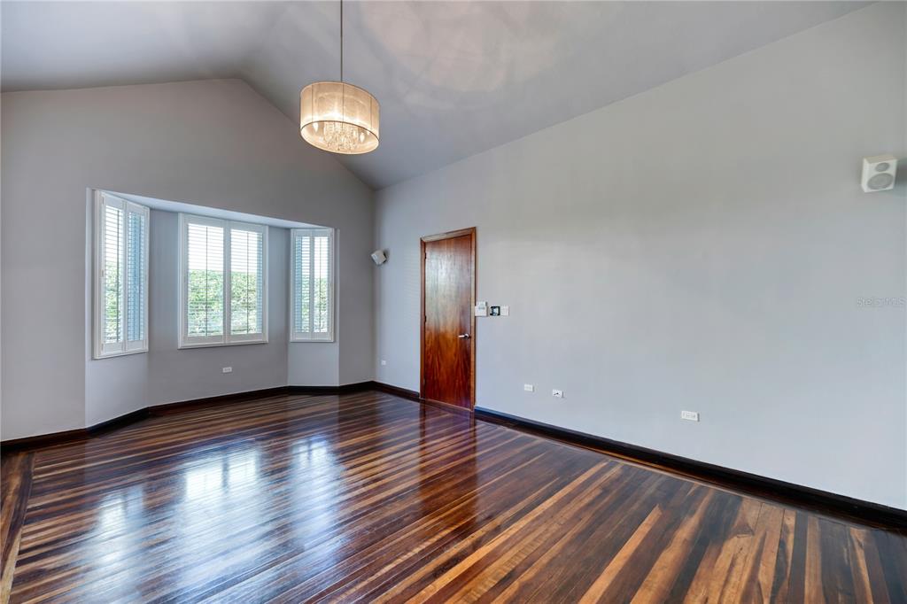 DORADO BEACH EAST - Residential