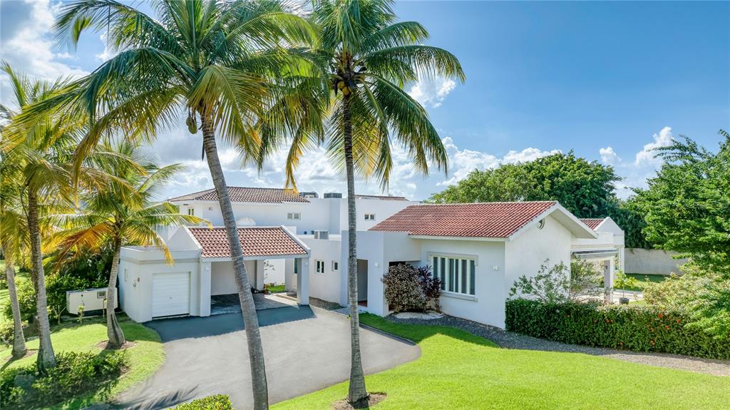 DORADO BEACH EAST - Residential