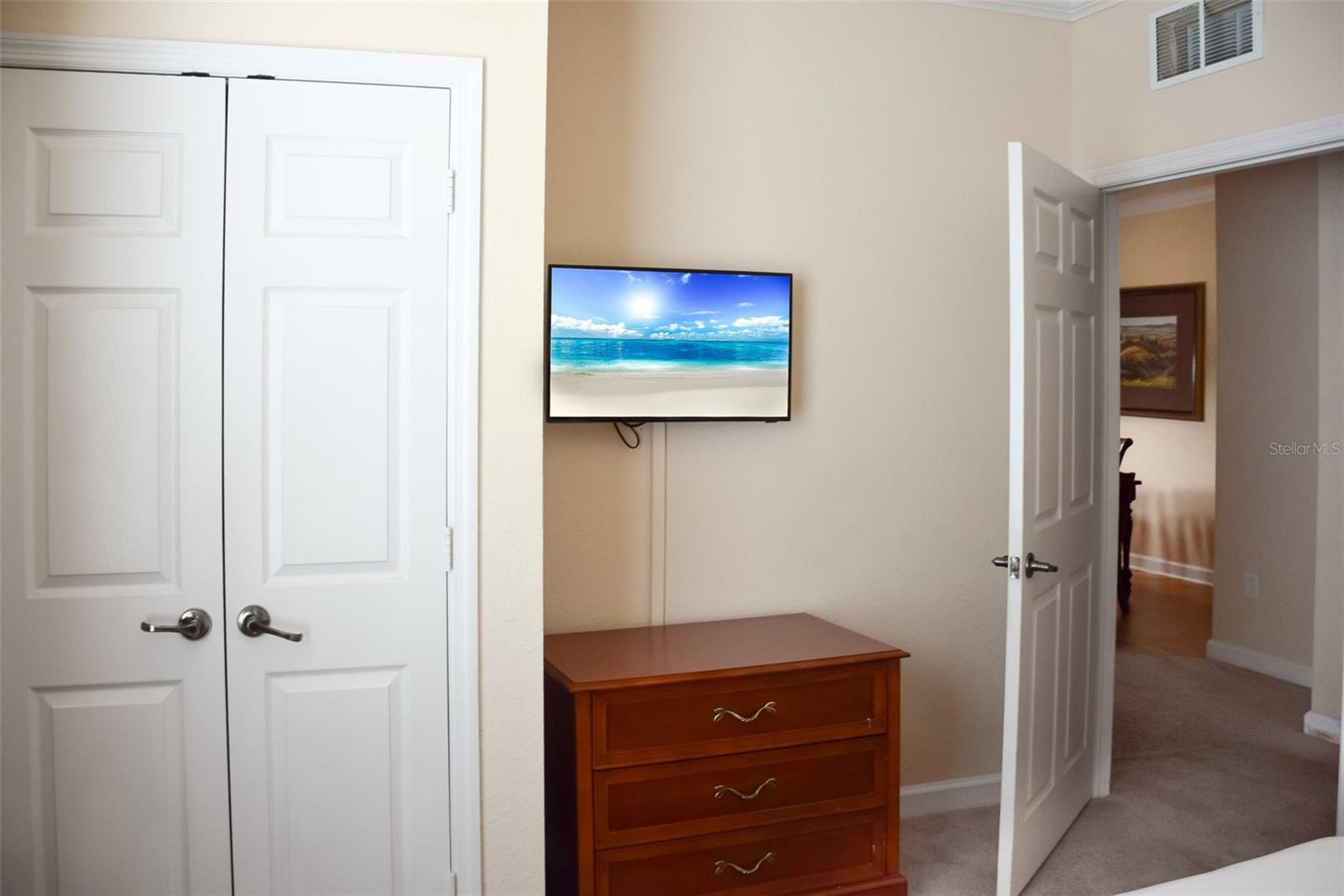 TUSCANA 1 CONDO - Residential