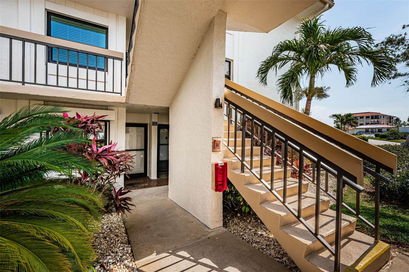 6265 SUN BOULEVARD 115