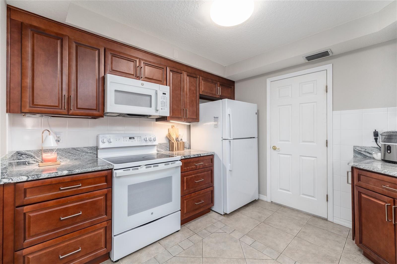 5300 S ATLANTIC AVENUE 5-502
