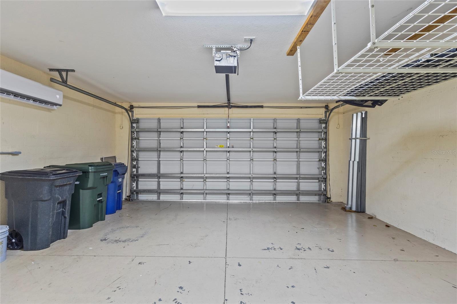 STONEYBROOK AT VENICE - Residential Lease