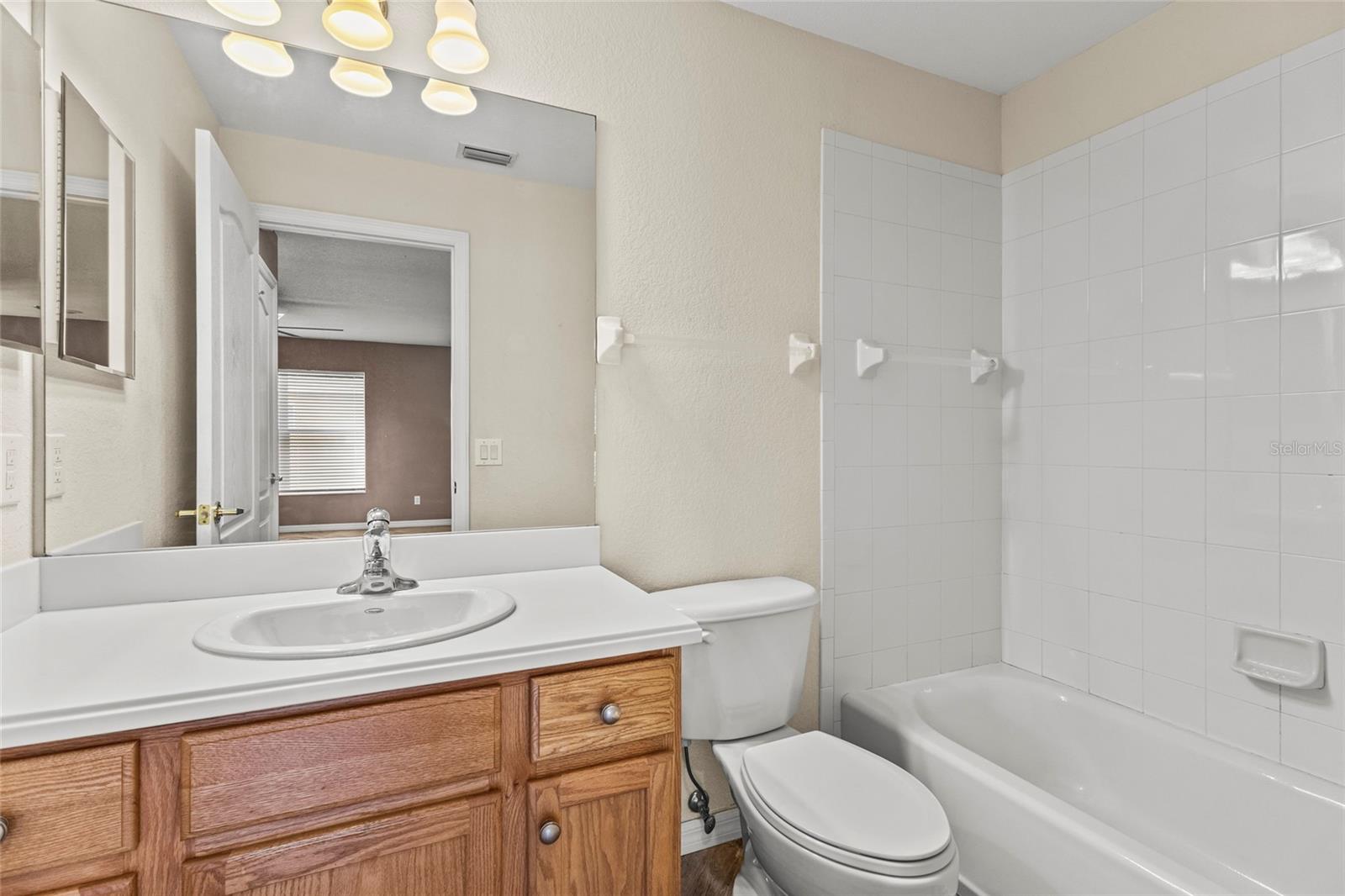 STONEYBROOK AT VENICE - Residential Lease