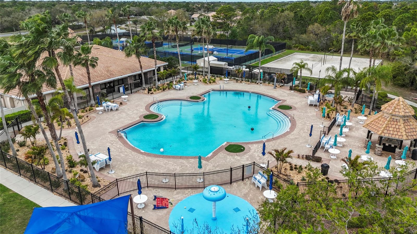 STONEYBROOK AT VENICE - Residential Lease