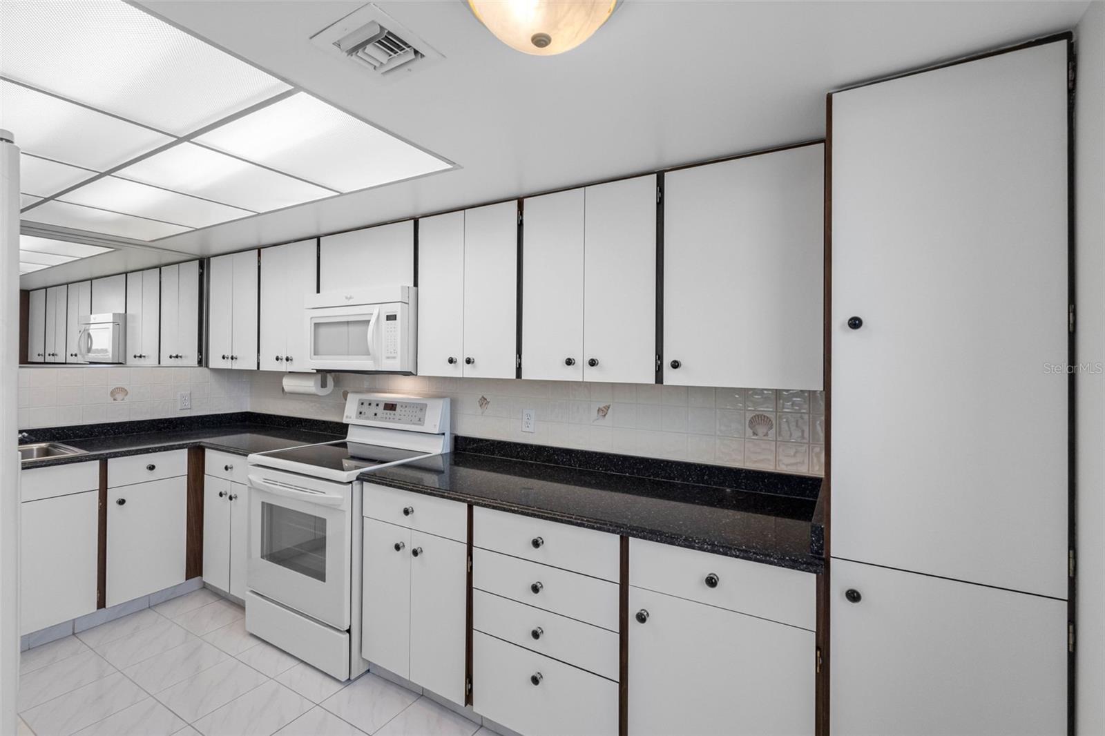 BELLEVIEW BILTMORE VILLAS BAYSHORE II - Residential