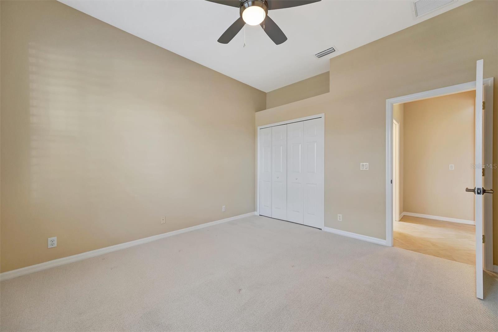 LAKEWOOD RANCH COUNTRY CLUB VILLAGE EE 2A-2E - Residential Lease