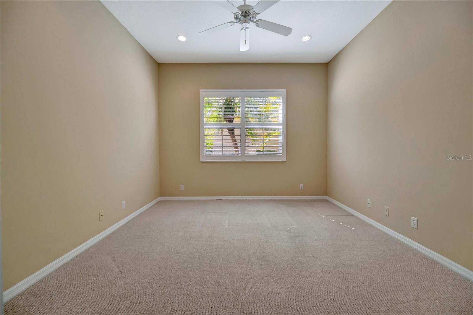 LAKEWOOD RANCH COUNTRY CLUB VILLAGE EE 2A-2E - Residential Lease