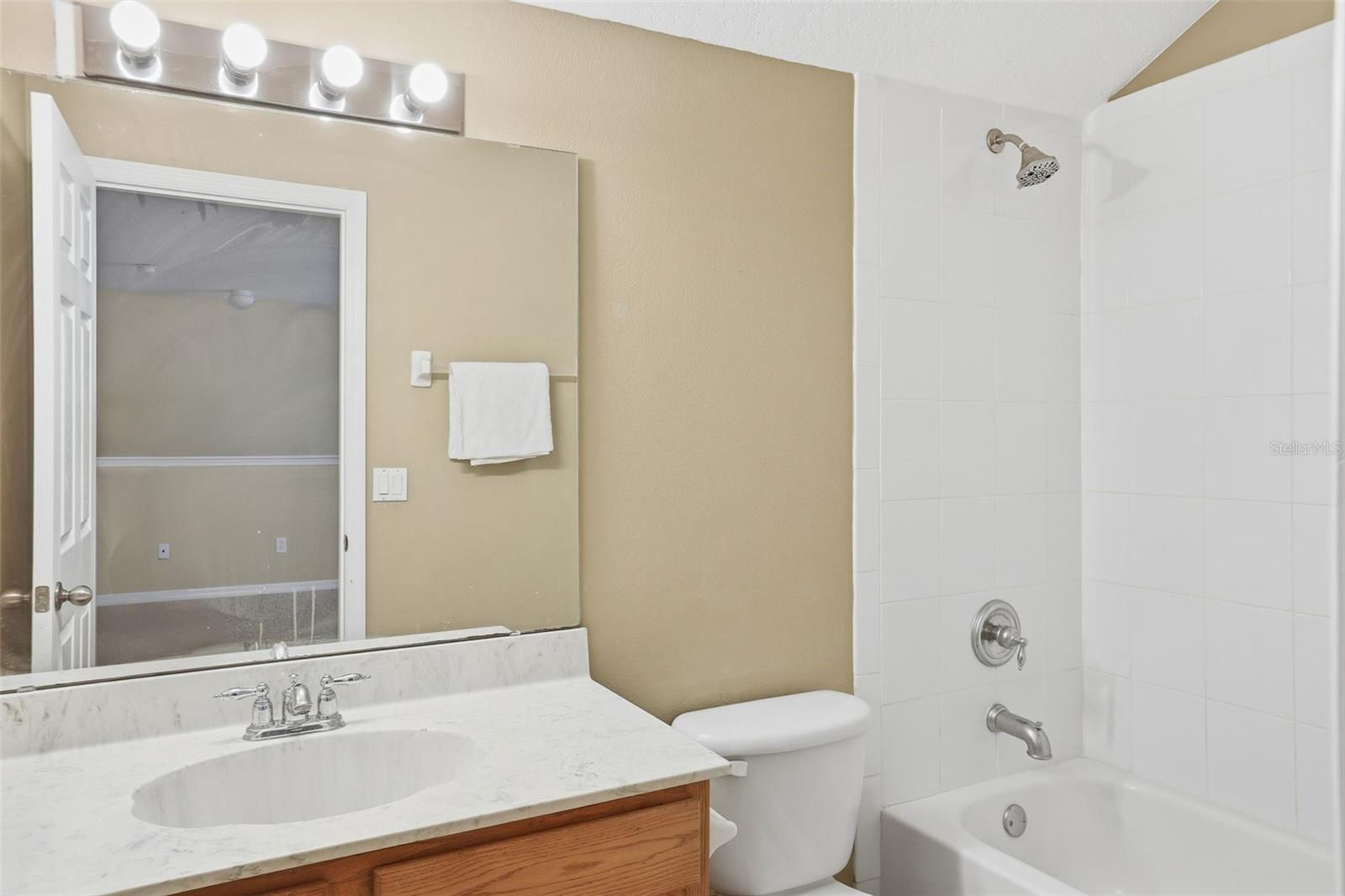 AVALON PARK VILLAGE 06 - Residential