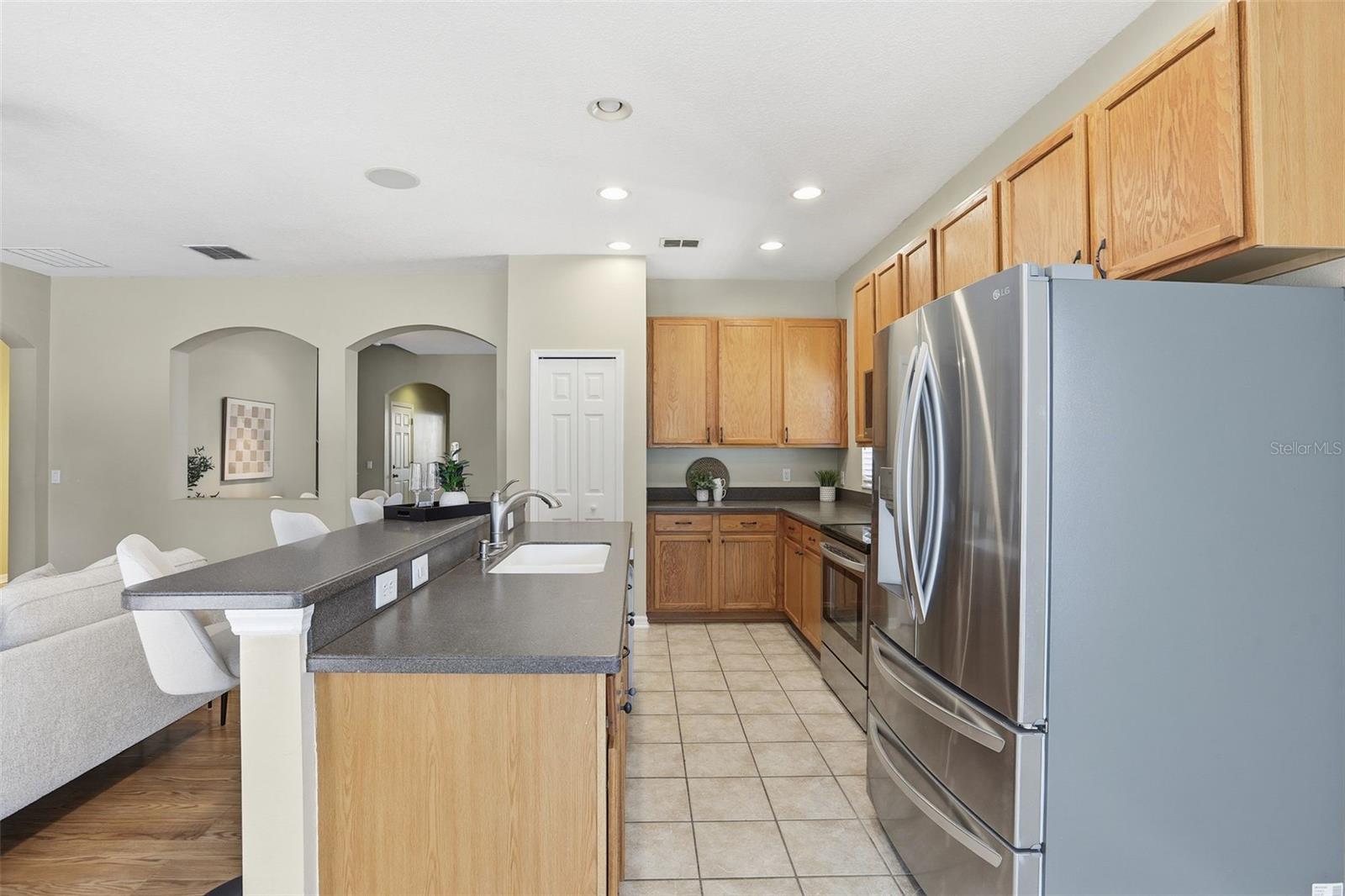 AVALON PARK VILLAGE 06 - Residential