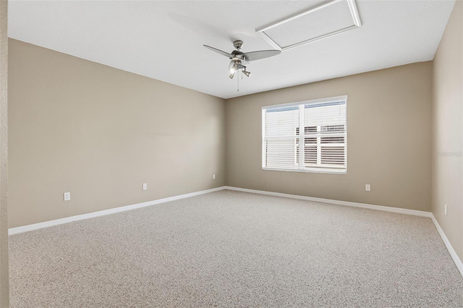 AVALON PARK VILLAGE 06 - Residential