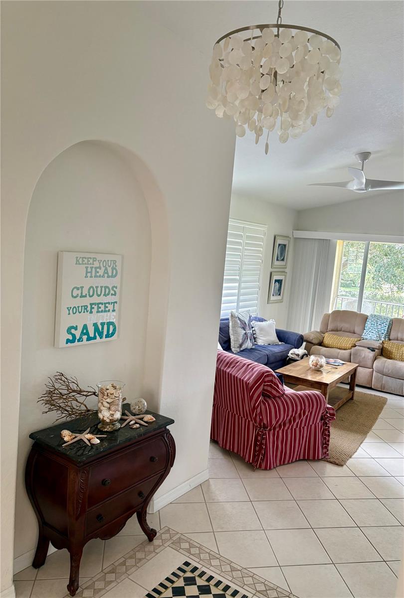 CASA DEL LAGO - Residential Lease