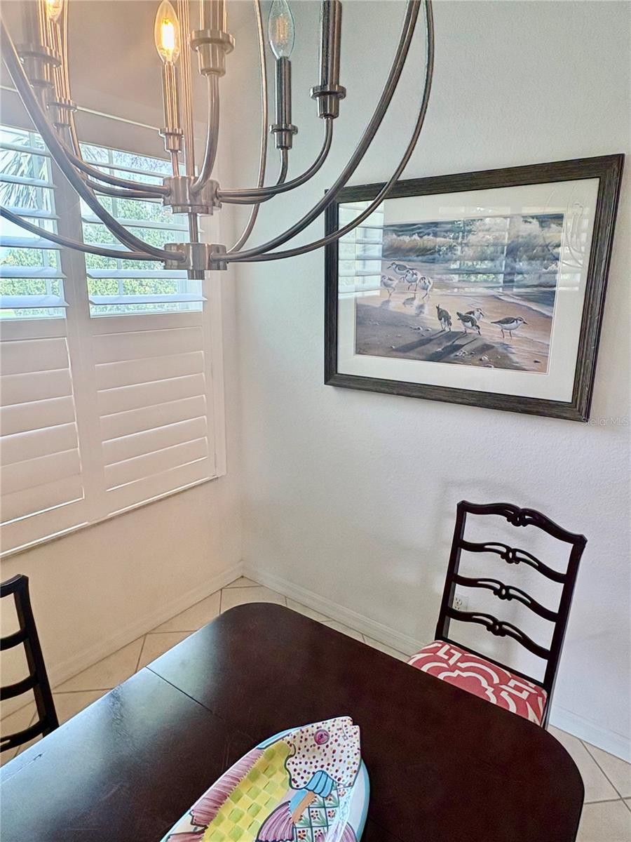 CASA DEL LAGO - Residential Lease