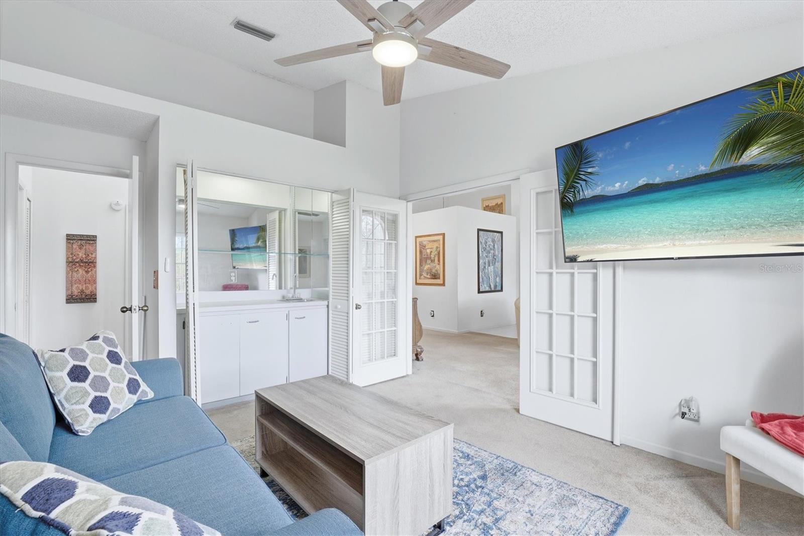 FOX CHASE WEST CONDO - Residential