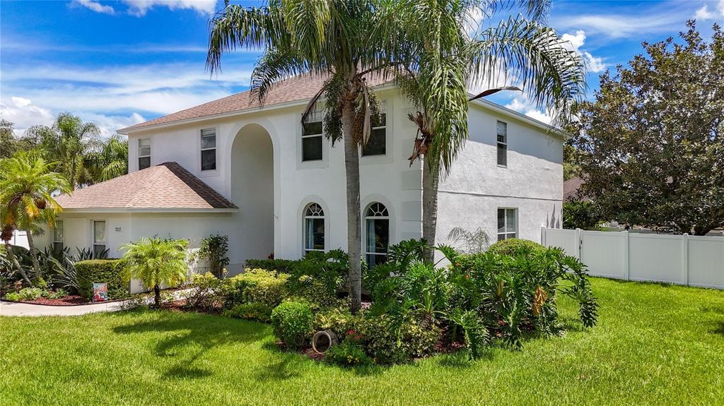 Photo of 2117 Golf Manor Boulevard, Valrico, FL 33596 (MLS # TB8416423)