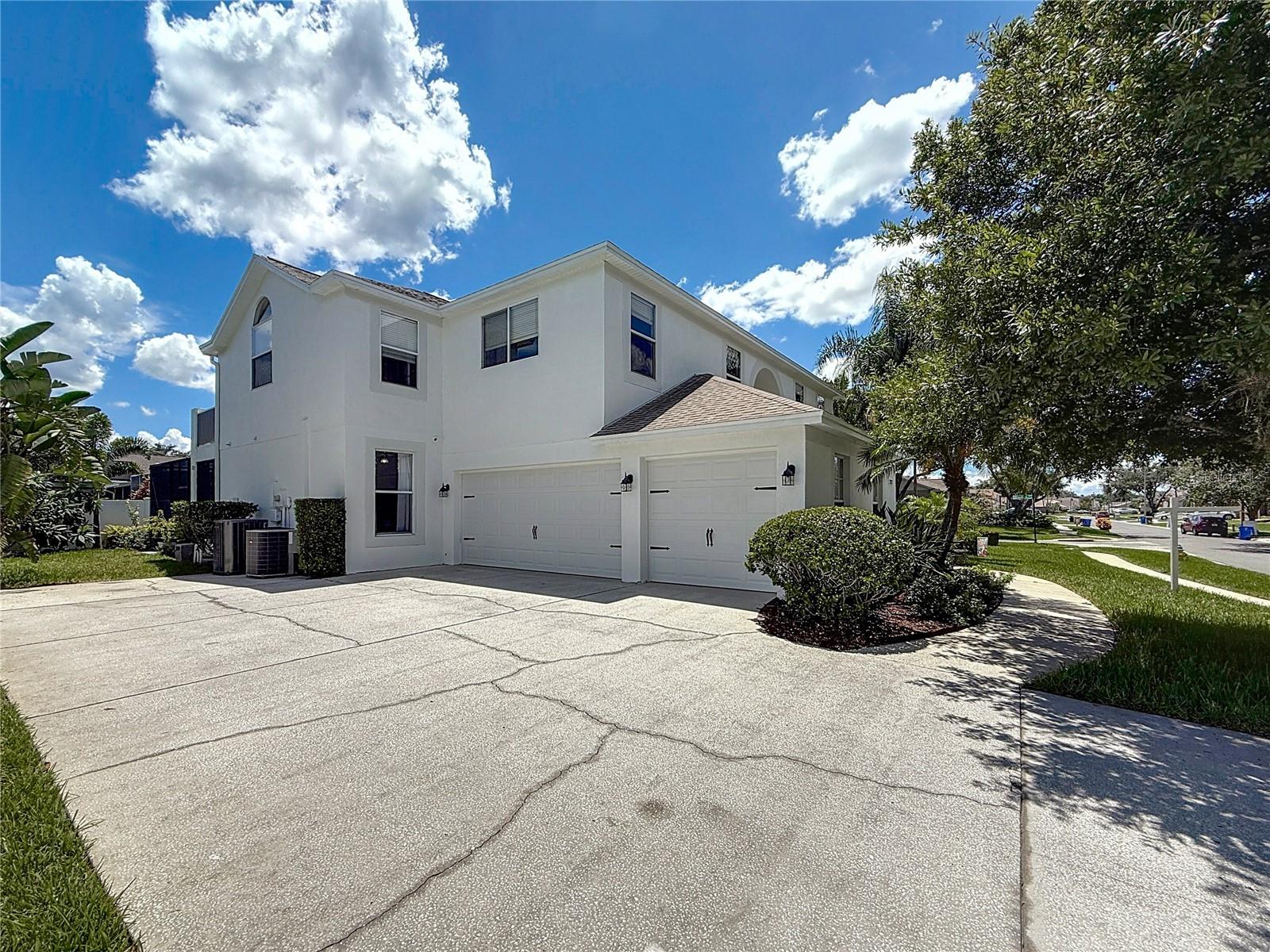 2117 GOLF MANOR BOULEVARD