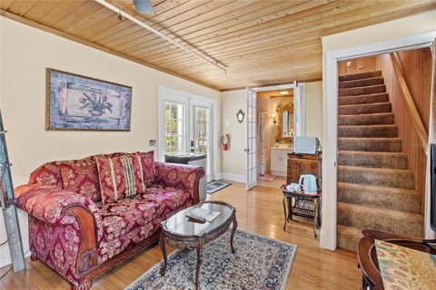 Tiny photo for 442 E 3rd Avenue, Mount Dora, FL 32757 (MLS # O6351198)