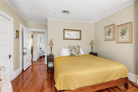 Tiny photo for 442 E 3rd Avenue, Mount Dora, FL 32757 (MLS # O6351198)