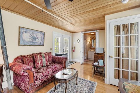 Tiny photo for 442 E 3rd Avenue, Mount Dora, FL 32757 (MLS # O6351198)